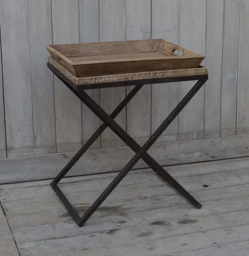 Einzigartig und handgefertigt  Tabletttisch Malta