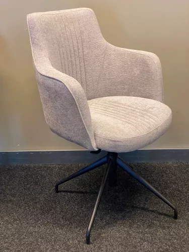 Einzigartig und handgefertigt  Soho Stuhl